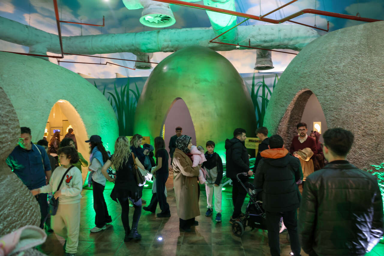 Avrupa’nın en büyüğü Konya’da! 10 bin farklı tür, 600 bin ziyaretçi 11